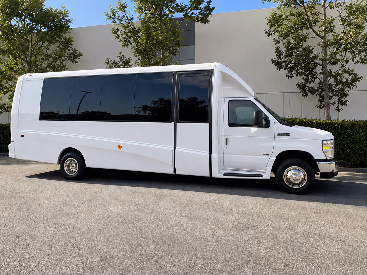 hawthorne prom transportation onboard seating