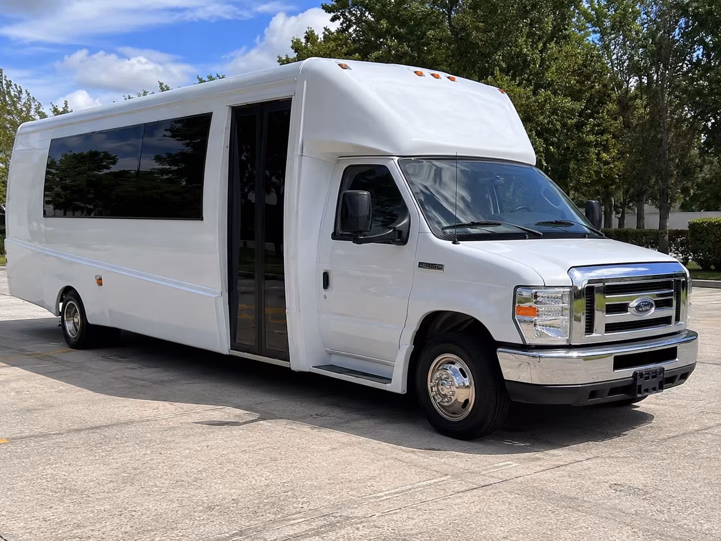 party buses from hawthorne to terranea resort and south bay prom venues