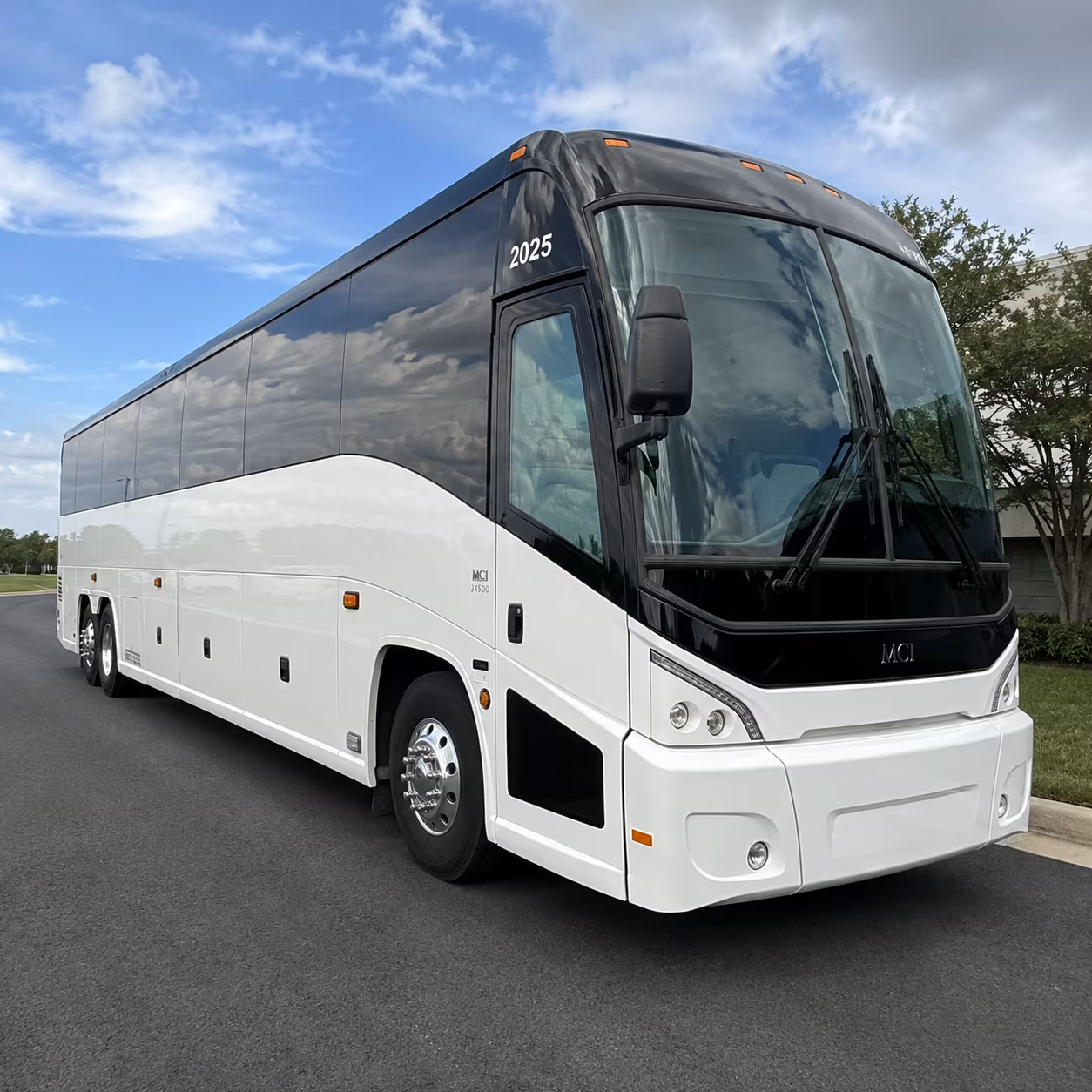 sofi stadium hollywood park game day shuttles from hawthorne