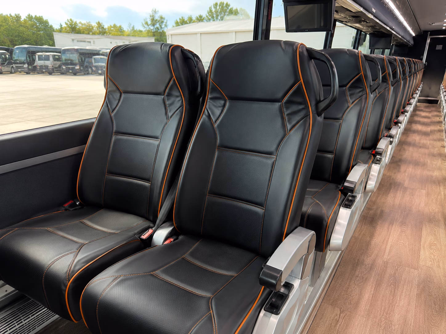 the right bus size for every wine tour group